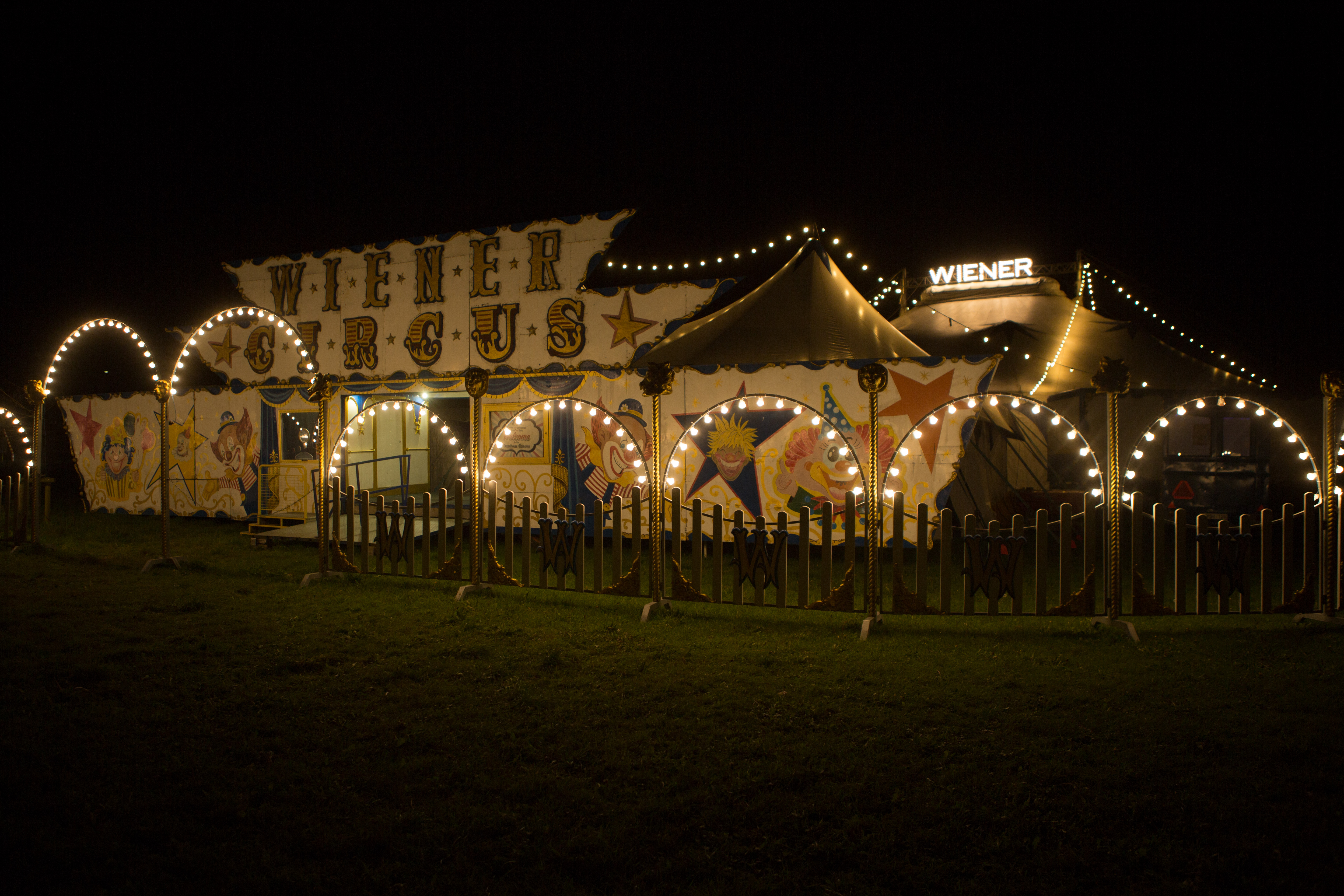 Wiener Circus tent